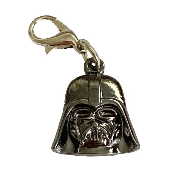 Star Wars Darth Vader The Mandalorian Clip On Charm Zipper Pull Backpack Bag - Picture 2 of 10